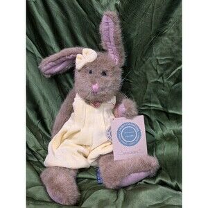 J.B. Bean & Associates Boyds Bears 11" Brown Bunny Rabbit w /Yellow Jumper/Bow